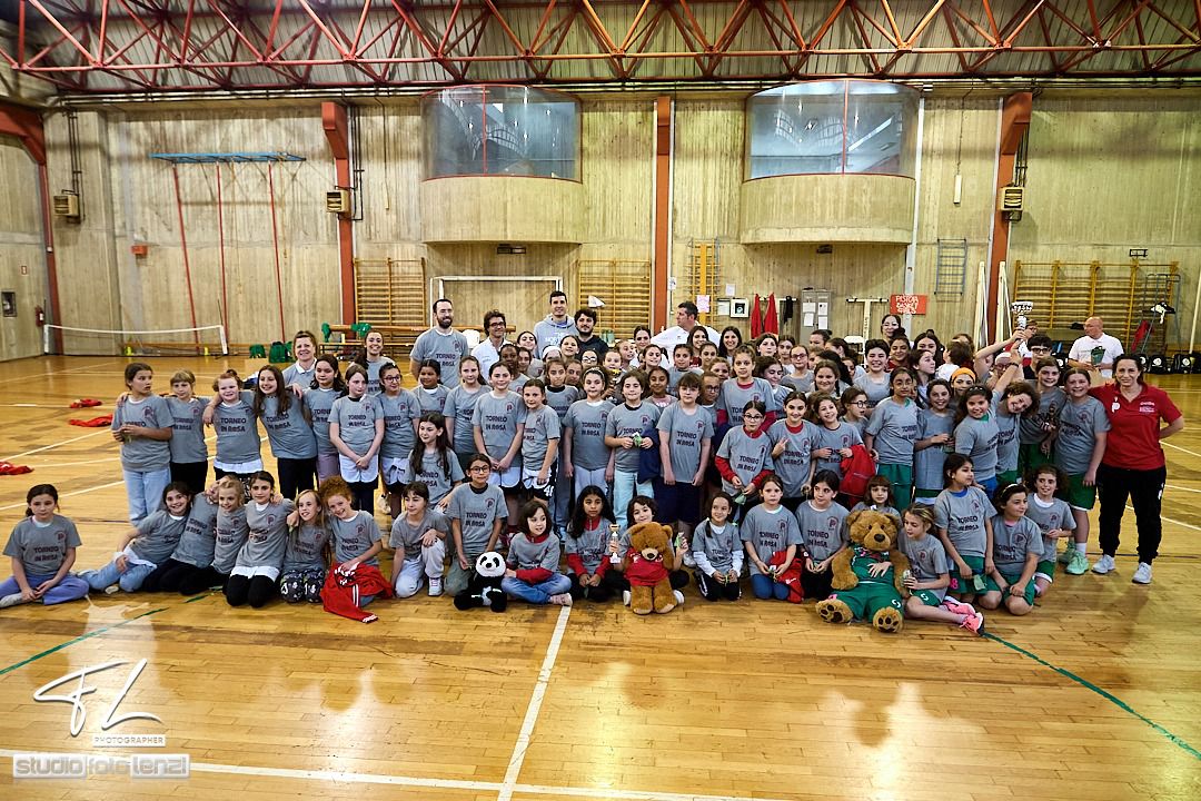 Foto gruppo 2° Torneo Pistoia Basket Girls 2024