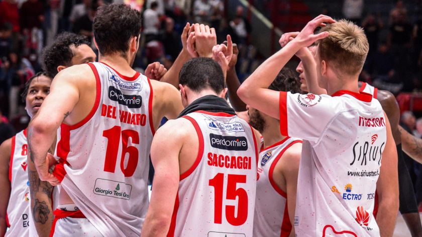 squadra pistoia varese