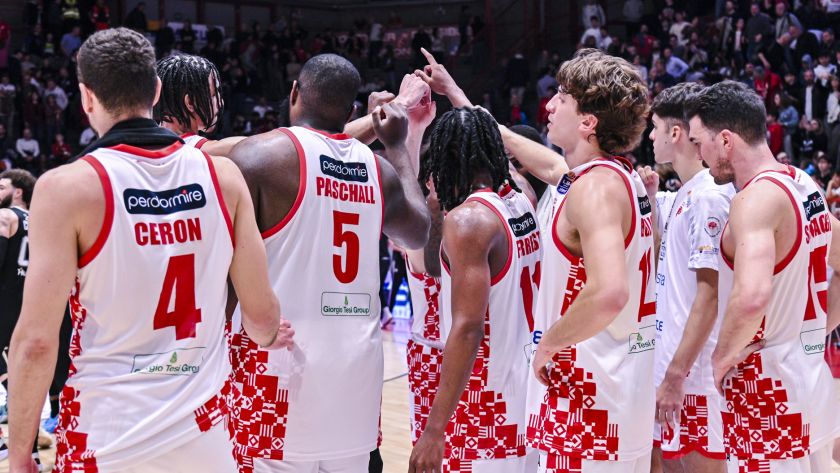 squadra pistoia virtus bologna