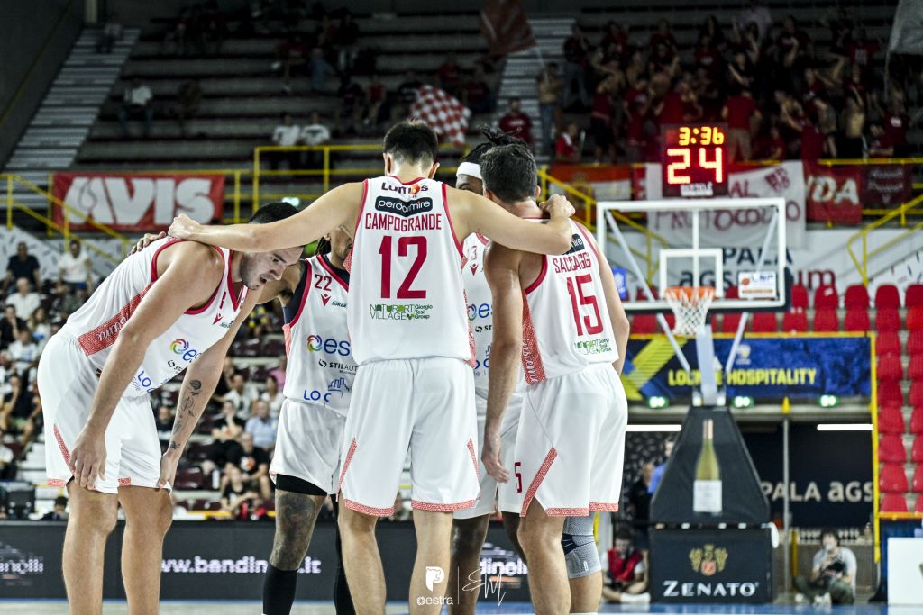 1° Giornata: Tezenis Verona – Estra Pistoia 74-69