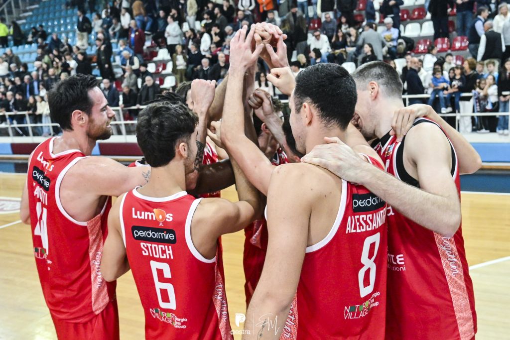 6° Giornata: RSR Sebastiani Rieti – Estra Pistoia  73-88