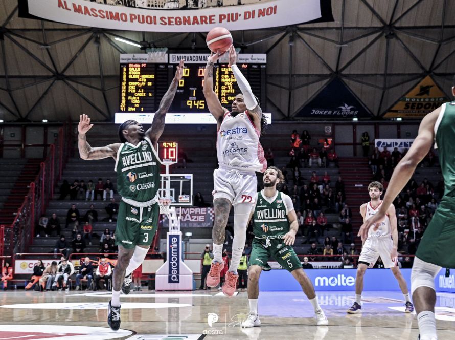 johnson pistoia avellino