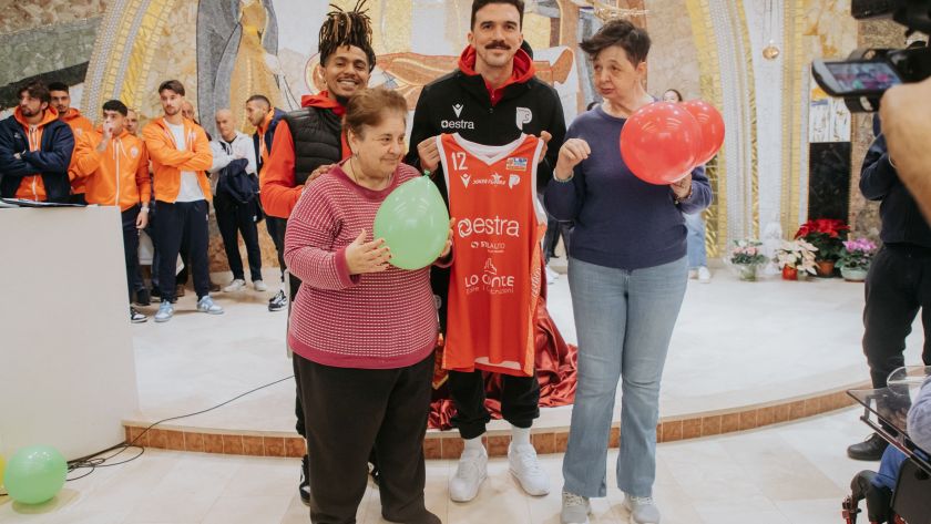 auguri Natale Fondazione Maic