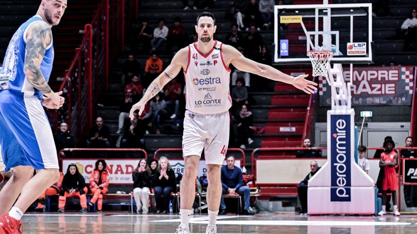 Simone Zanotti Pistoia Ruvo di Puglia