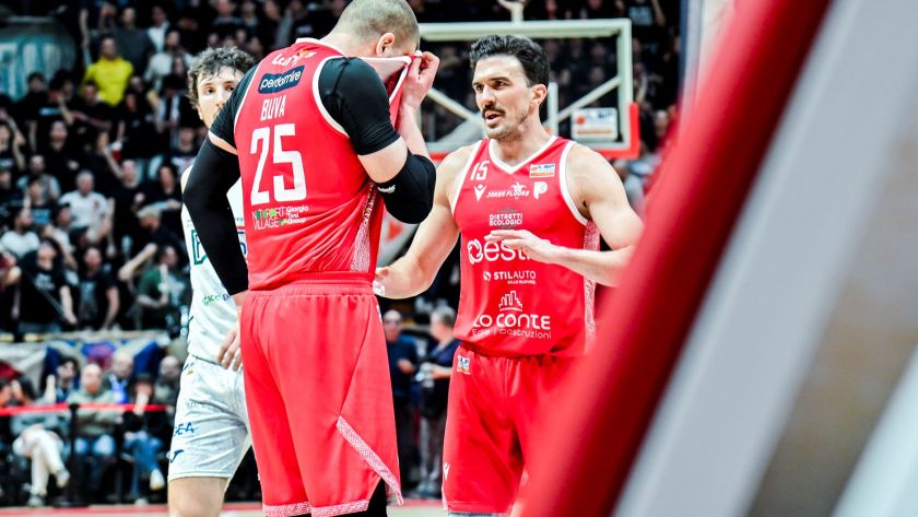 saccaggi buva fortitudo bologna pistoia