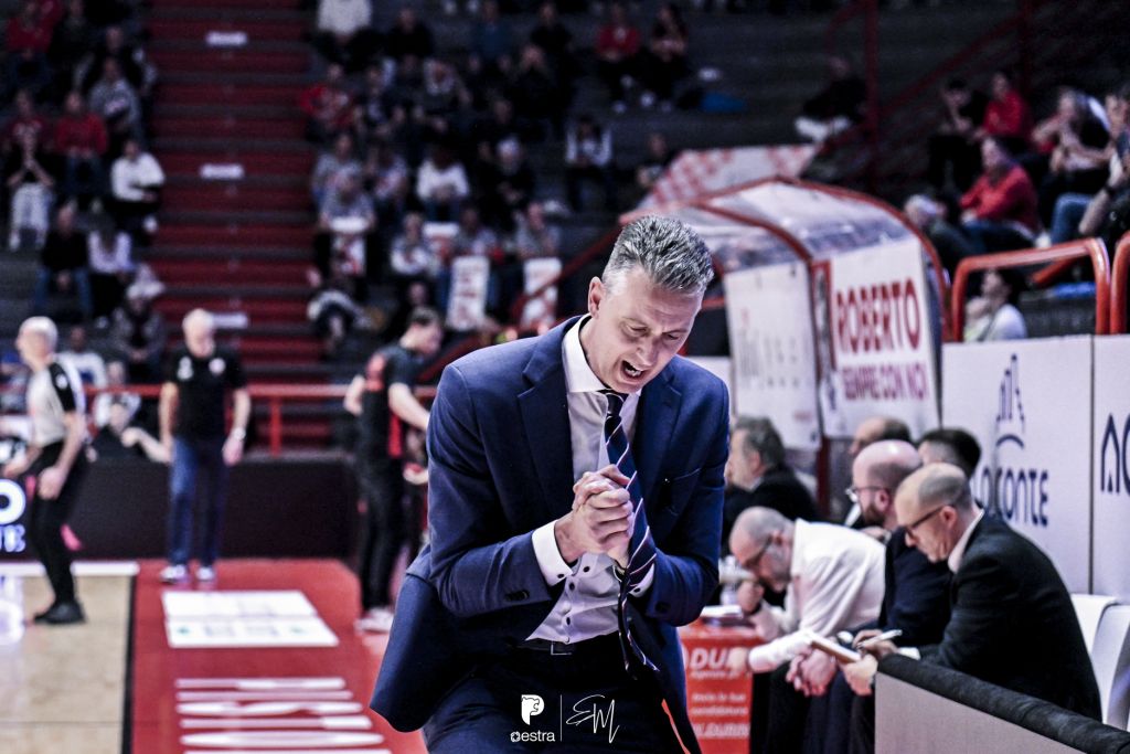 35&deg; Giornata: Estra Pistoia &ndash; Dole Basket Rimini 84-90