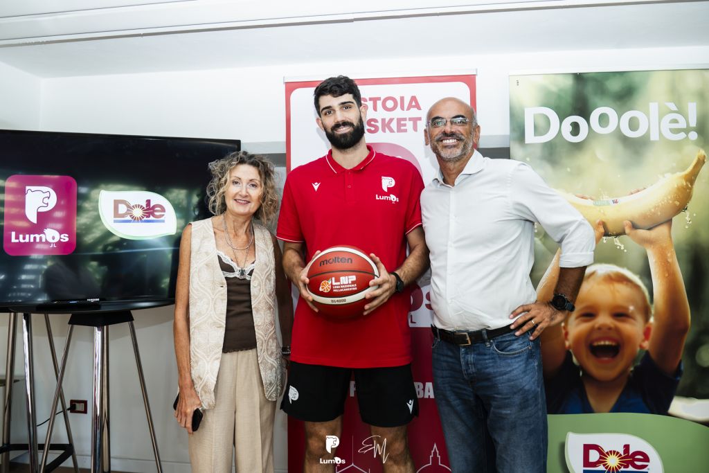 Presentazione Luca Pollone con Dole Family Sponsor