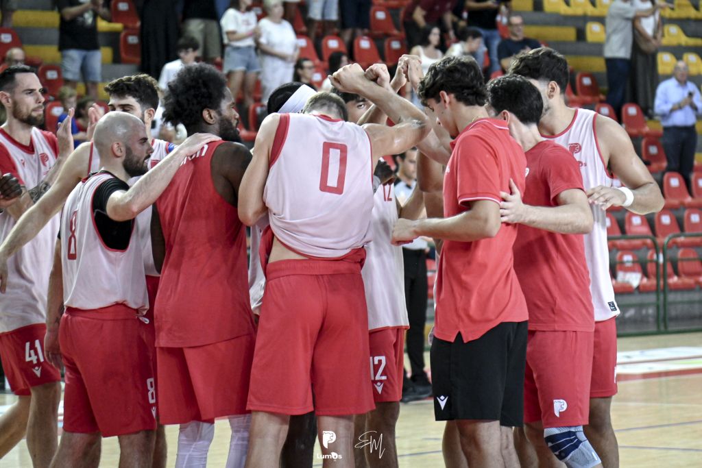 Trofeo Lovari: Lumos Pistoia – Valtur Brindisi